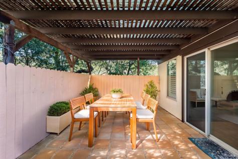 826 Adobe Drive Santa Rosa CA 95404