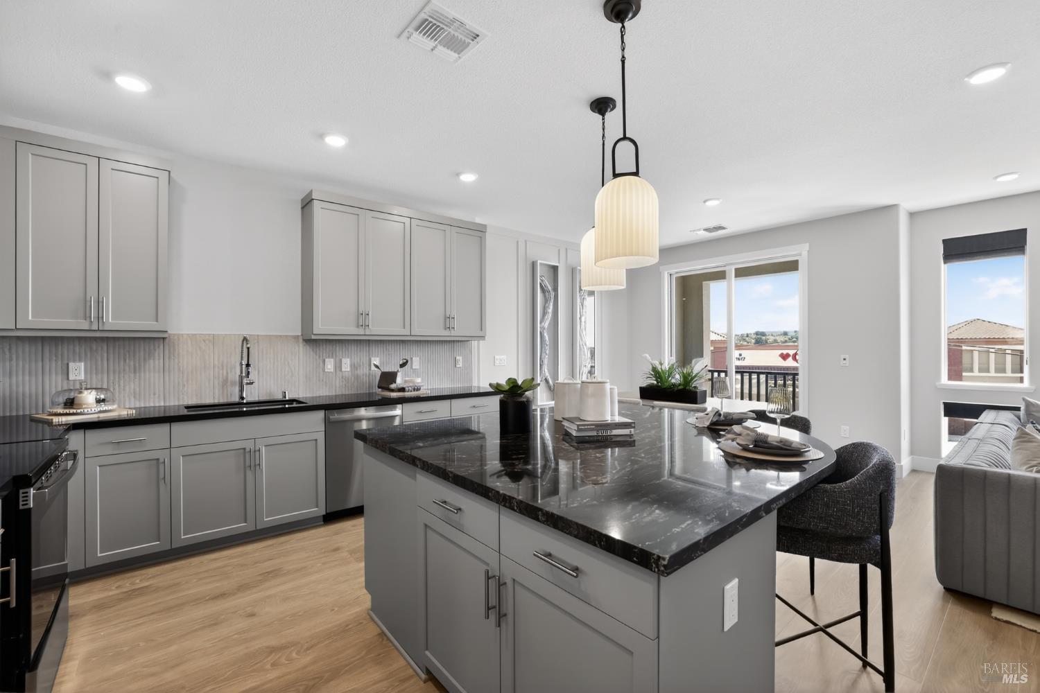 2195 Appian Drive Pinole CA 94564