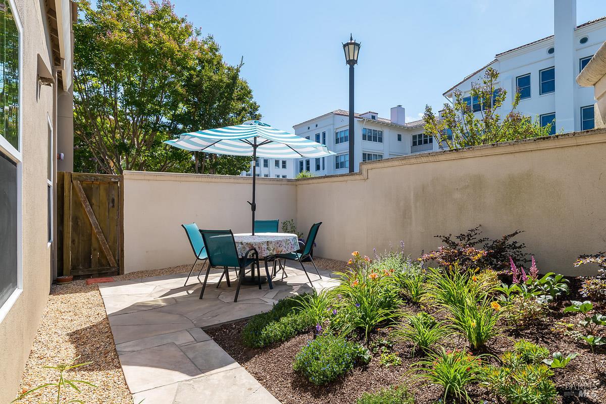 103 Amelia Way Novato CA 94949