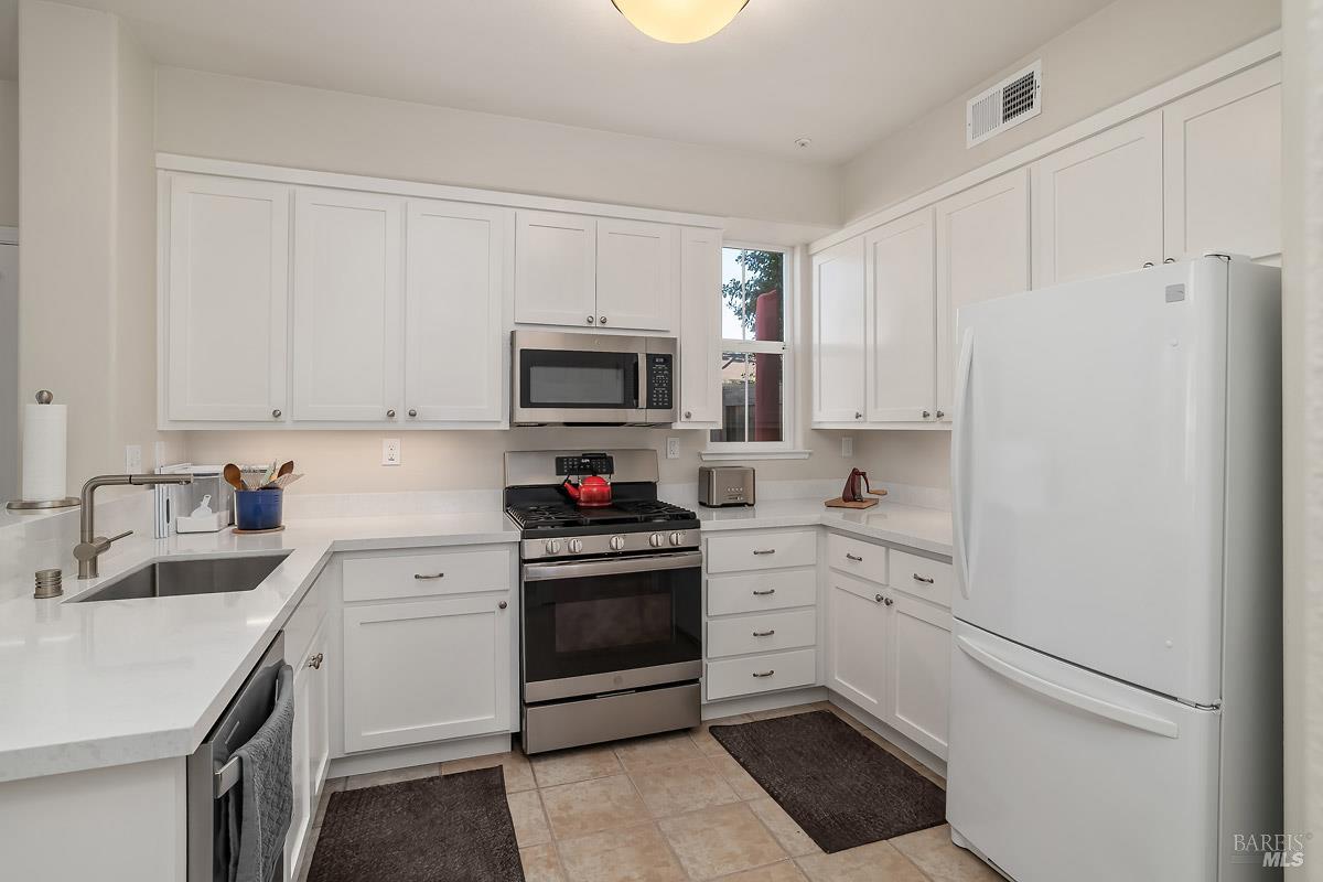103 Amelia Way Novato CA 94949