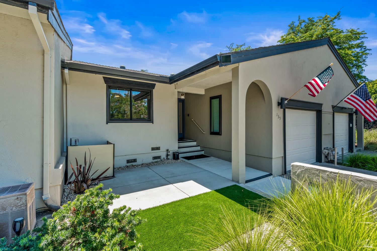 135 Vineyard Circle Yountville CA 94599