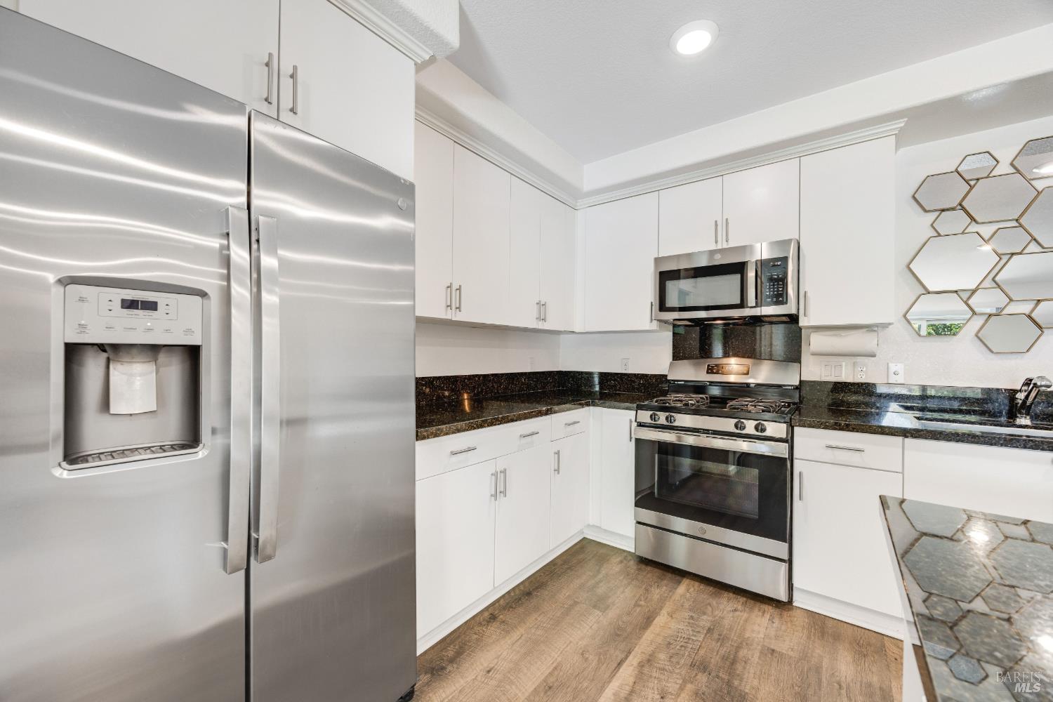 1404 Mauro Pietro Drive Petaluma CA 94954