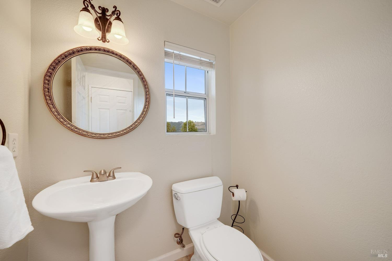 450 E E Street Benicia CA 94510