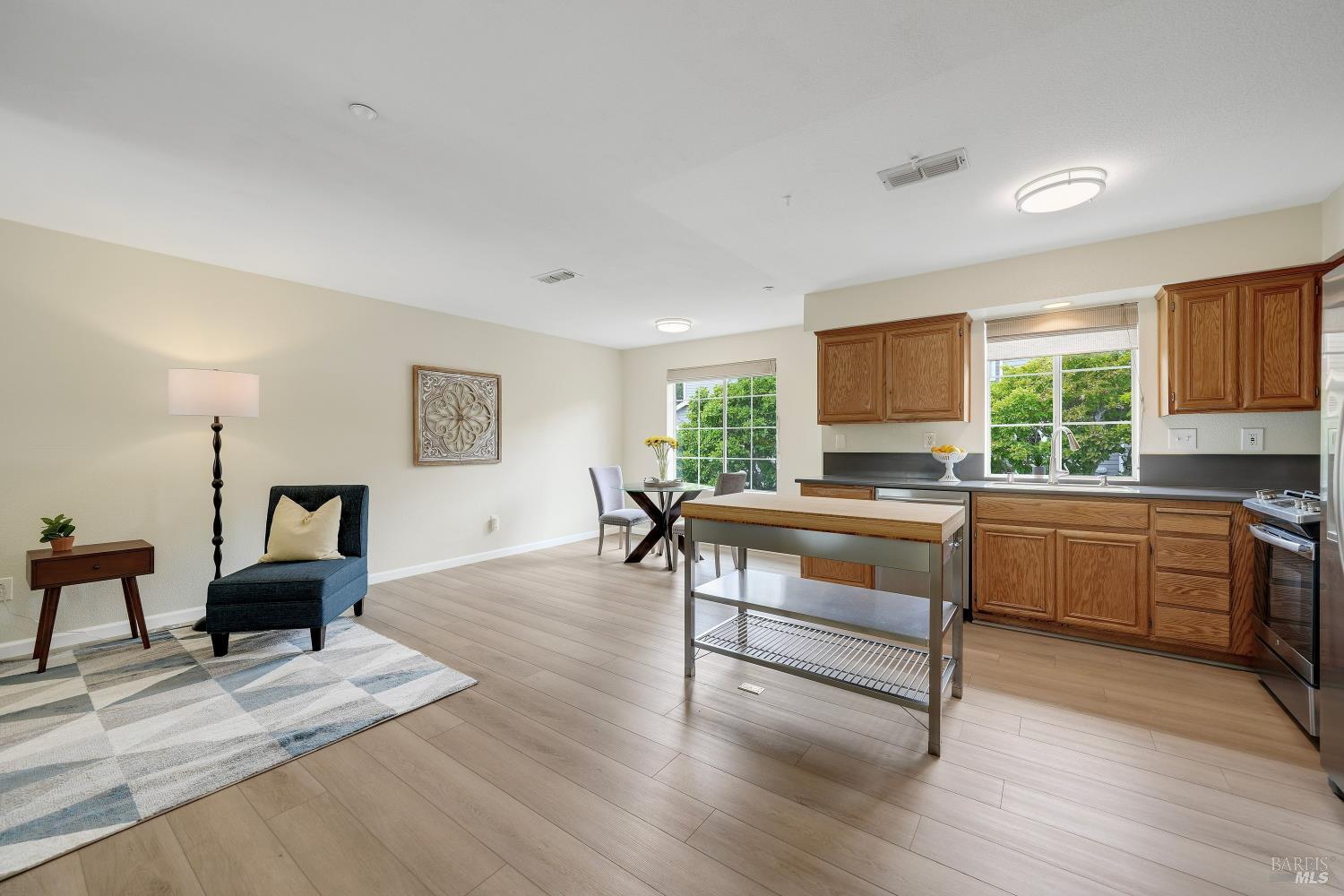 450 E E Street Benicia CA 94510