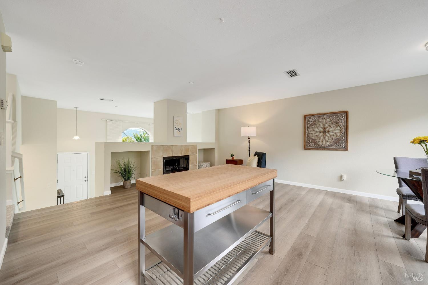 450 E E Street Benicia CA 94510