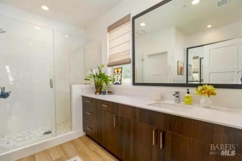 715 Rockview Road Novato CA 94949