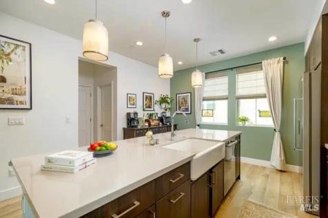 715 Rockview Road Novato CA 94949