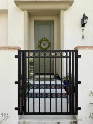 715 Rockview Road Novato CA 94949