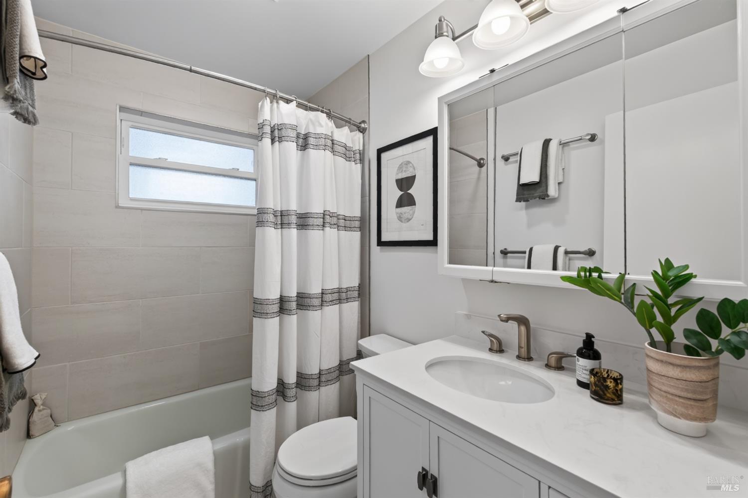 529 Larkspur Plaza Drive Larkspur CA 94939