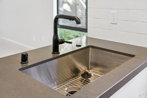 561 Seaver Drive Mill Valley CA 94941