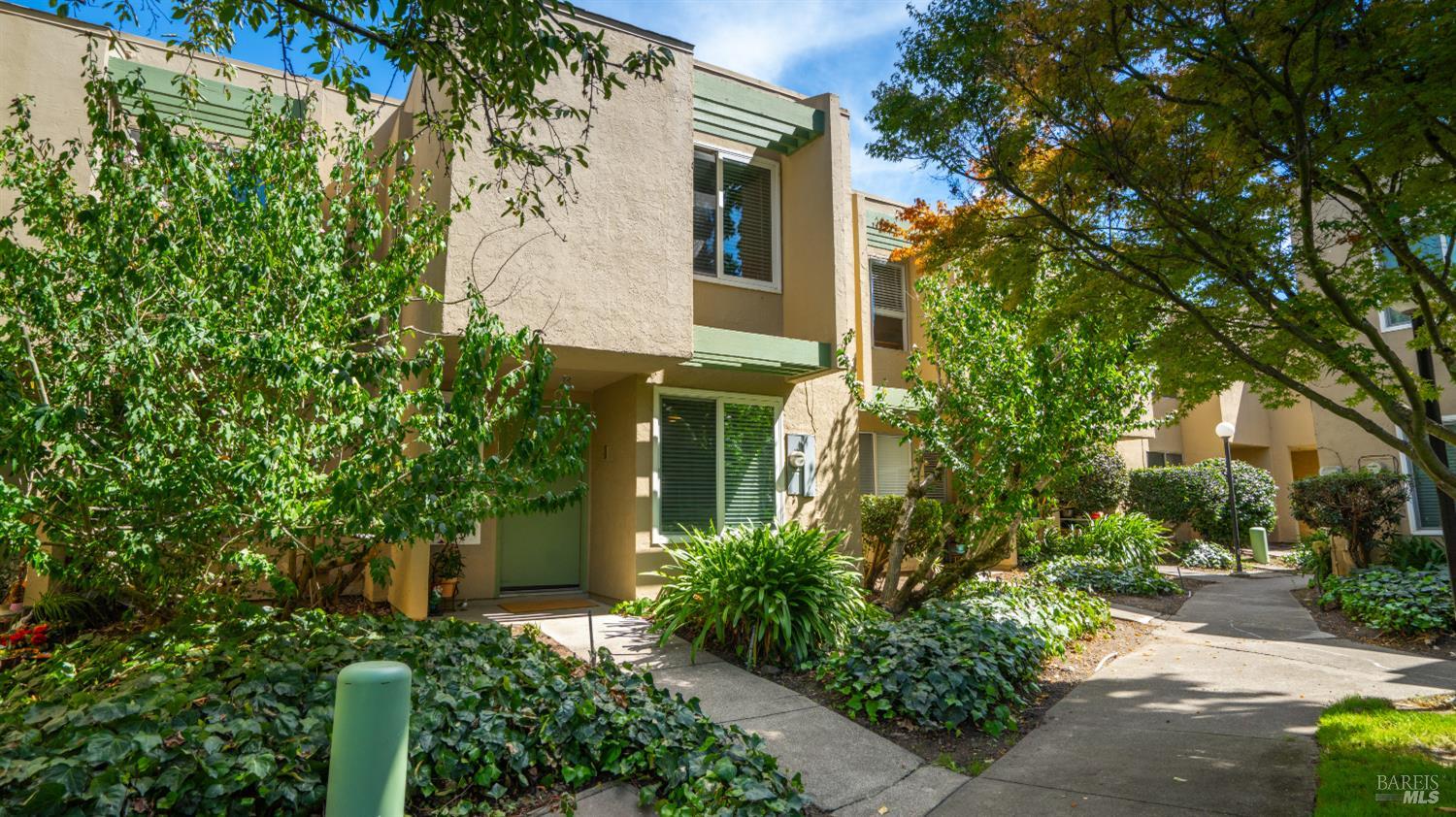3026 Yulupa Avenue Santa Rosa CA 95405
