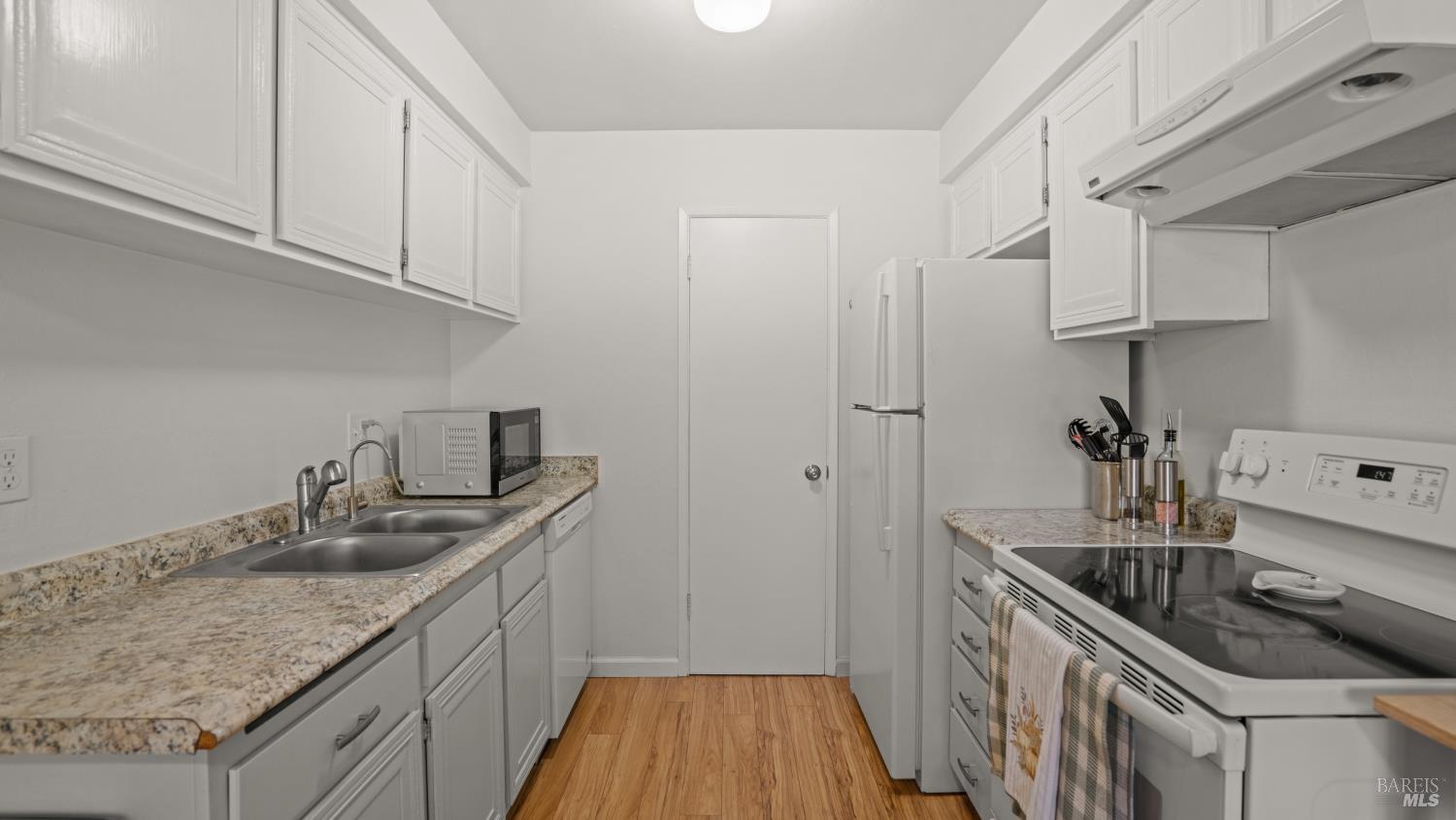 3026 Yulupa Avenue Santa Rosa CA 95405