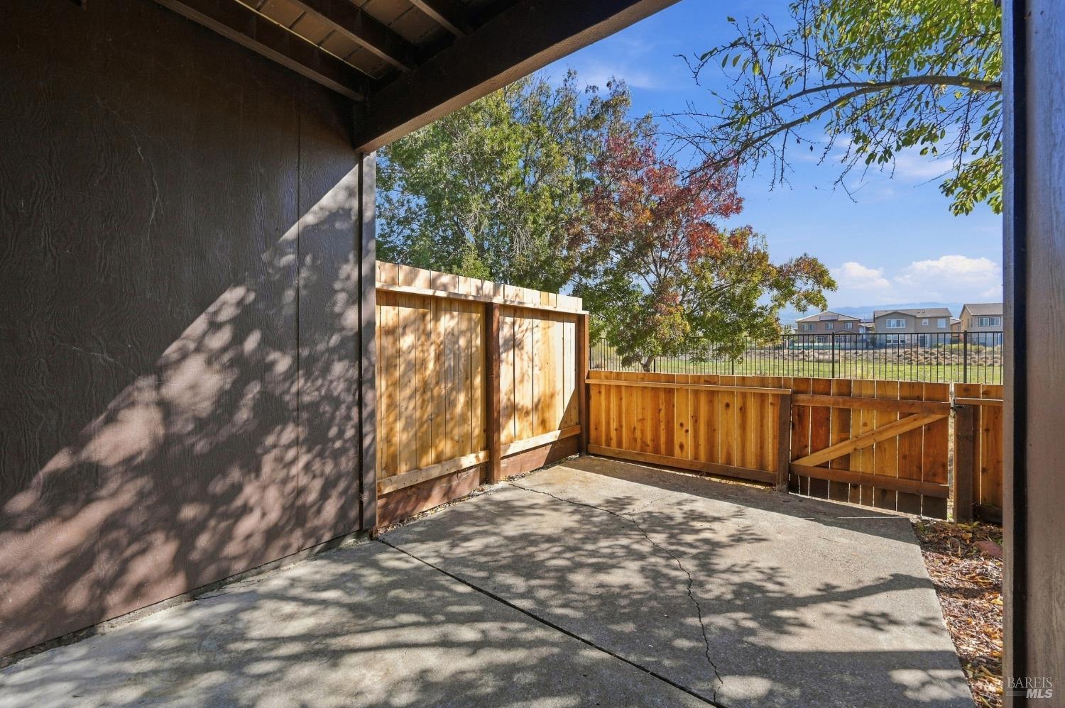1458 Parkway Drive Rohnert Park CA 94928