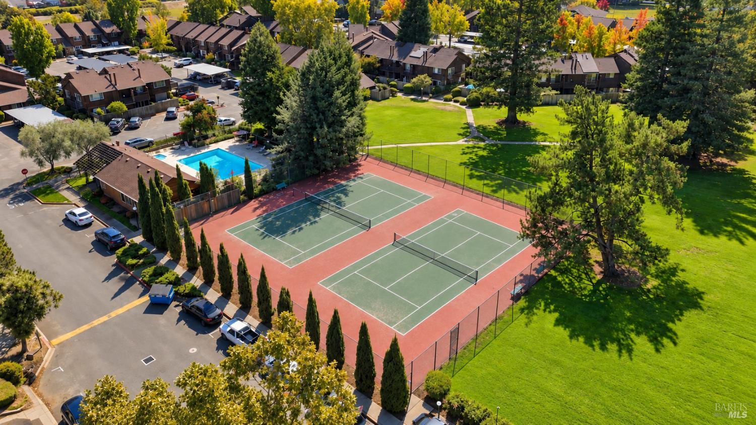 1458 Parkway Drive Rohnert Park CA 94928