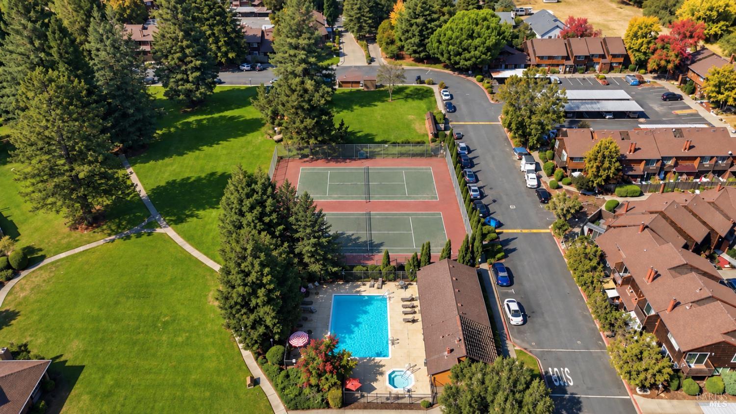 1458 Parkway Drive Rohnert Park CA 94928
