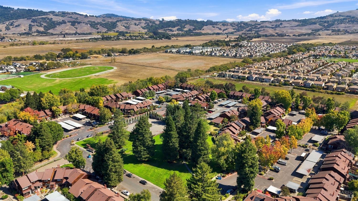 1458 Parkway Drive Rohnert Park CA 94928