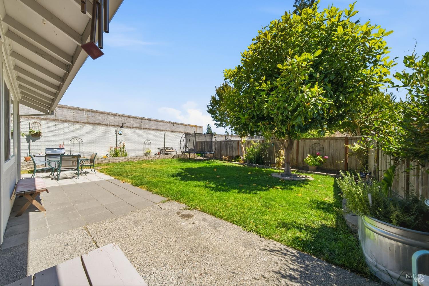 7078 Avenida Cala Rohnert Park CA 94928