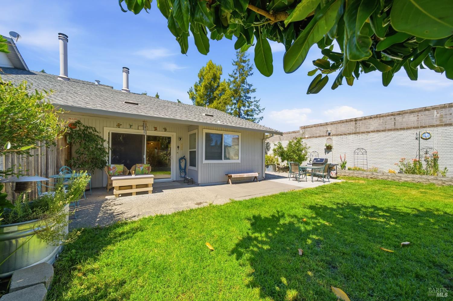 7078 Avenida Cala Rohnert Park CA 94928