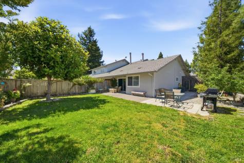 7078 Avenida Cala Rohnert Park CA 94928