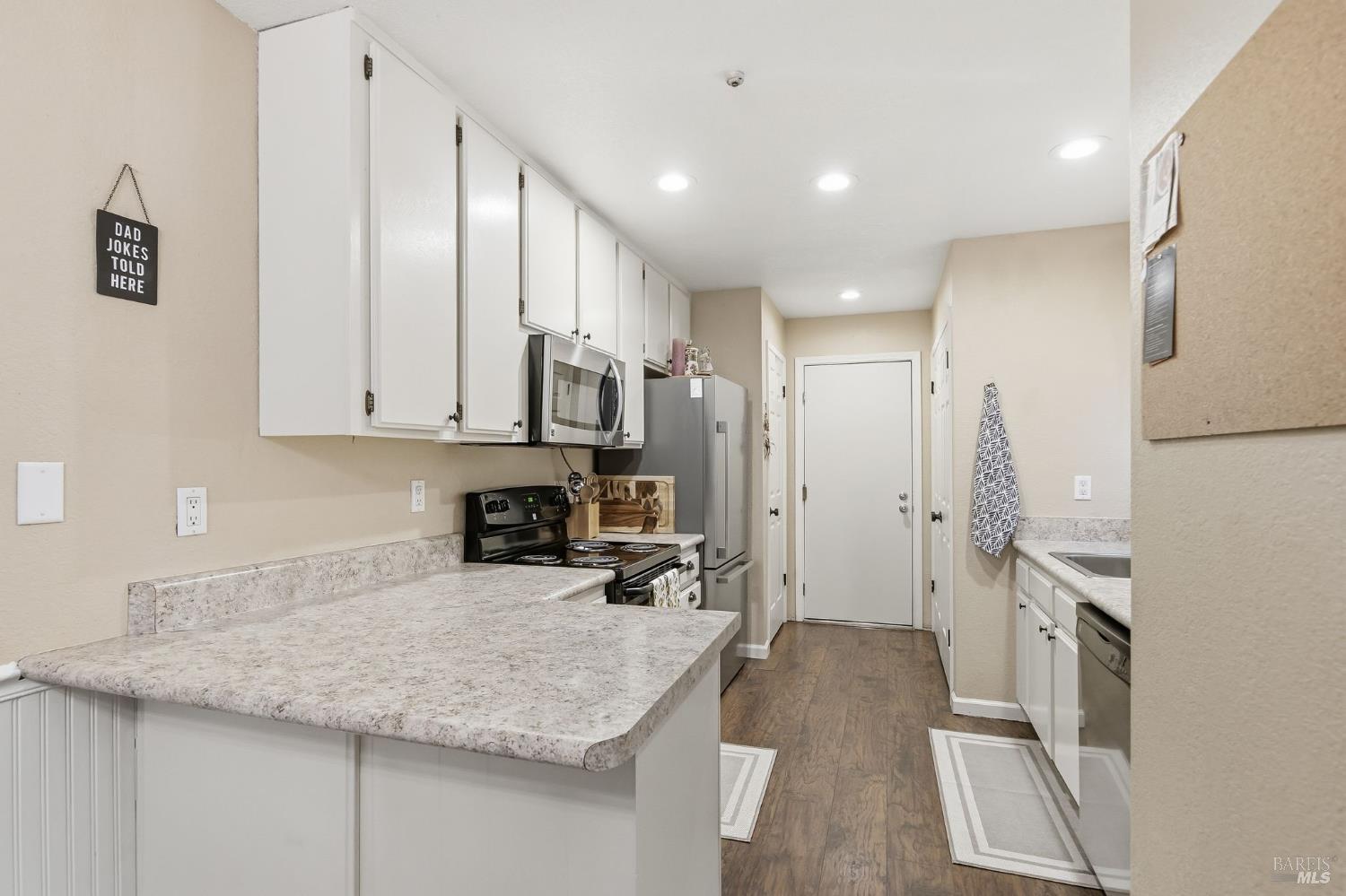 7078 Avenida Cala Rohnert Park CA 94928