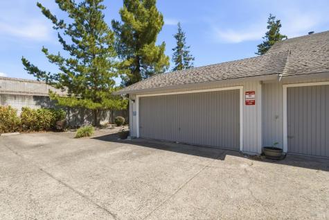 7078 Avenida Cala Rohnert Park CA 94928