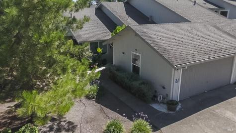 7078 Avenida Cala Rohnert Park CA 94928
