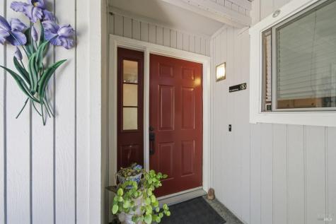 7078 Avenida Cala Rohnert Park CA 94928