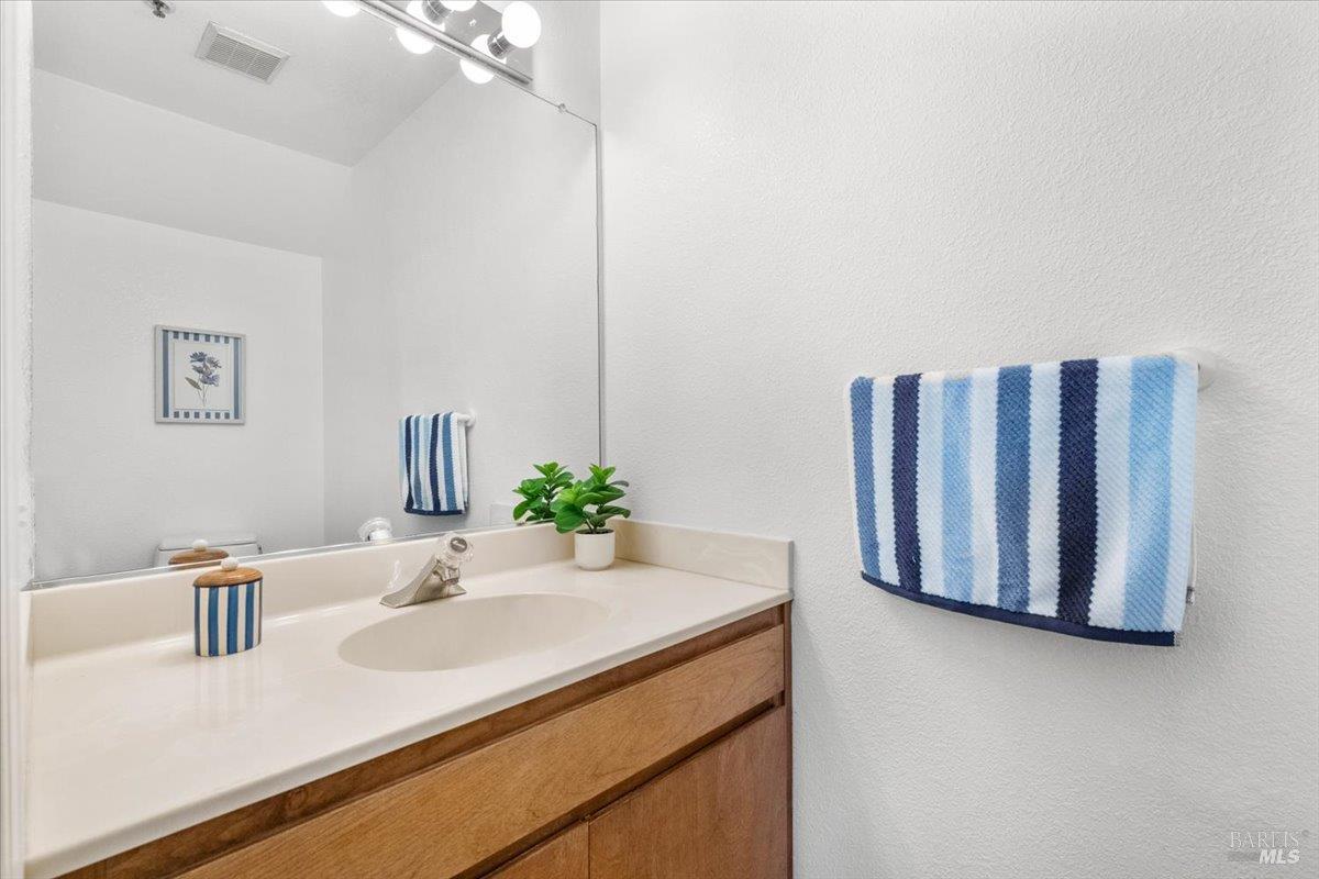 7008 Marsh Way Cotati CA 94931
