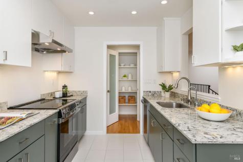 125 Knollwood Drive San Rafael CA 94901