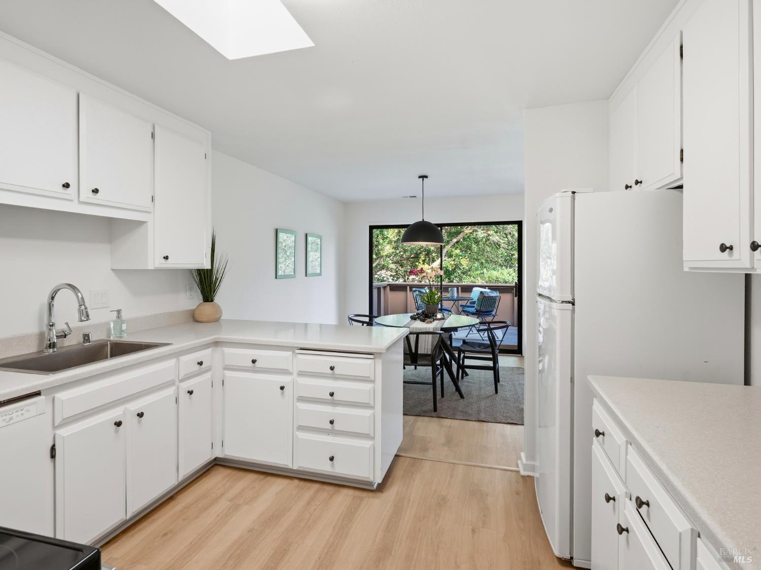 23 Oakcrest Drive San Rafael CA 94903
