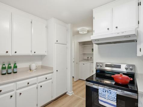 23 Oakcrest Drive San Rafael CA 94903