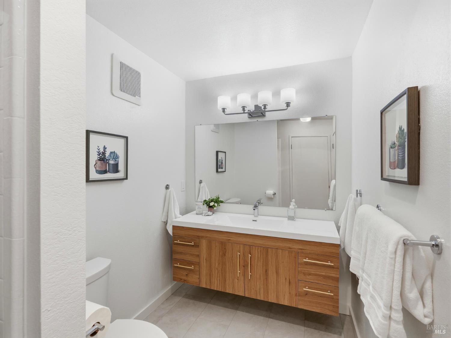 23 Oakcrest Drive San Rafael CA 94903