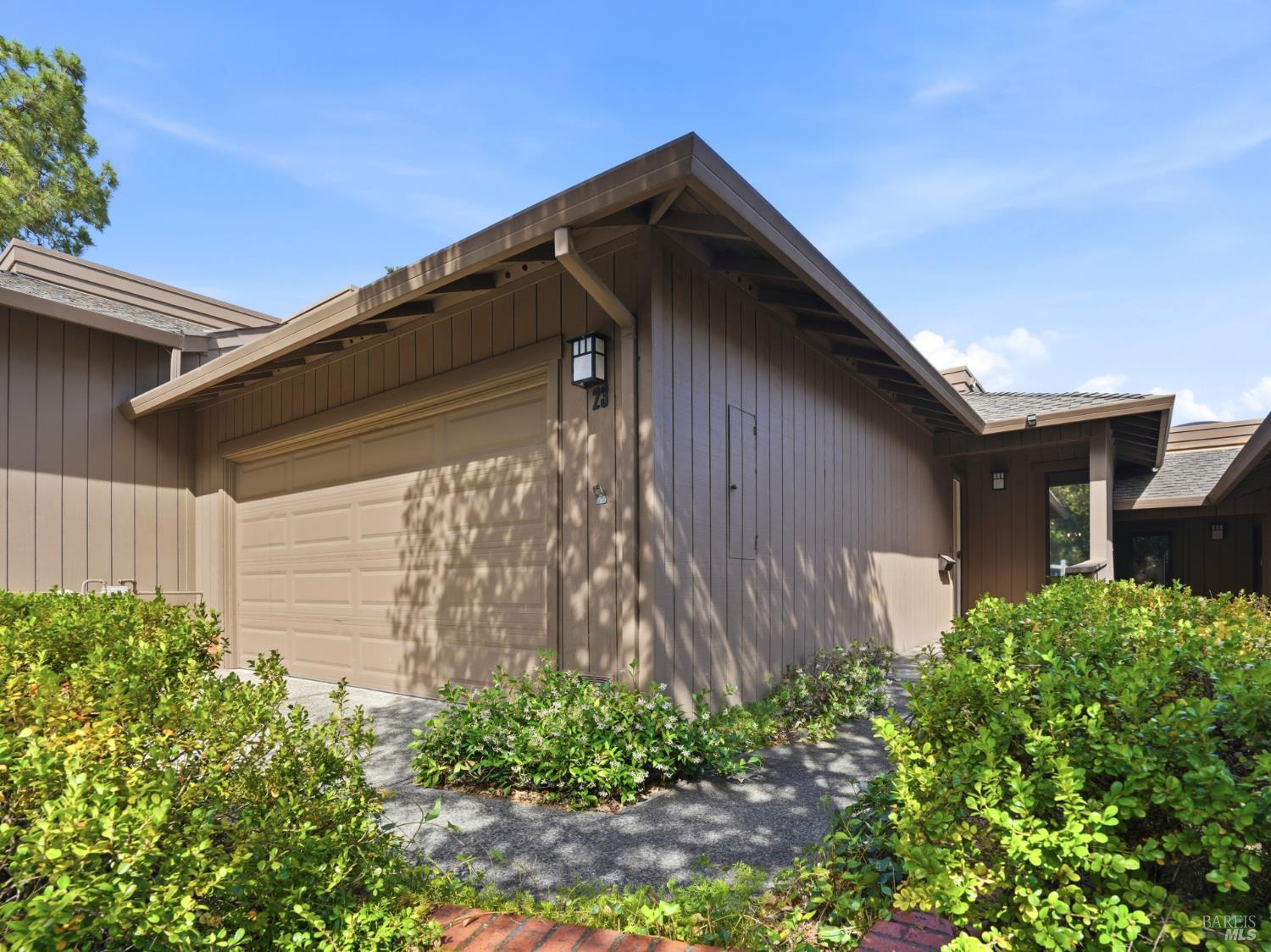 23 Oakcrest Drive San Rafael CA 94903
