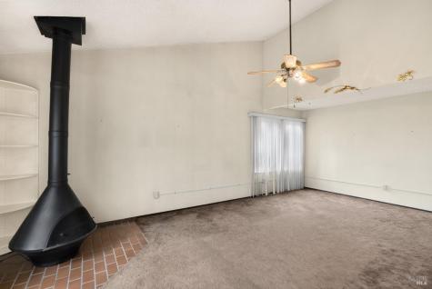 5044 Country Club Drive Rohnert Park CA 94928