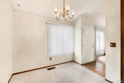 5044 Country Club Drive Rohnert Park CA 94928