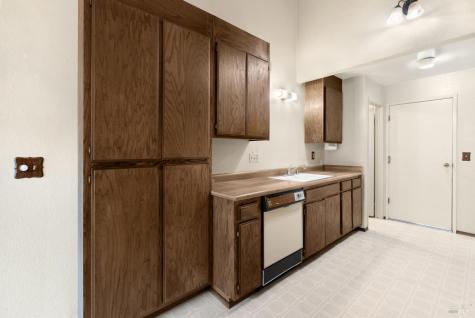 5044 Country Club Drive Rohnert Park CA 94928