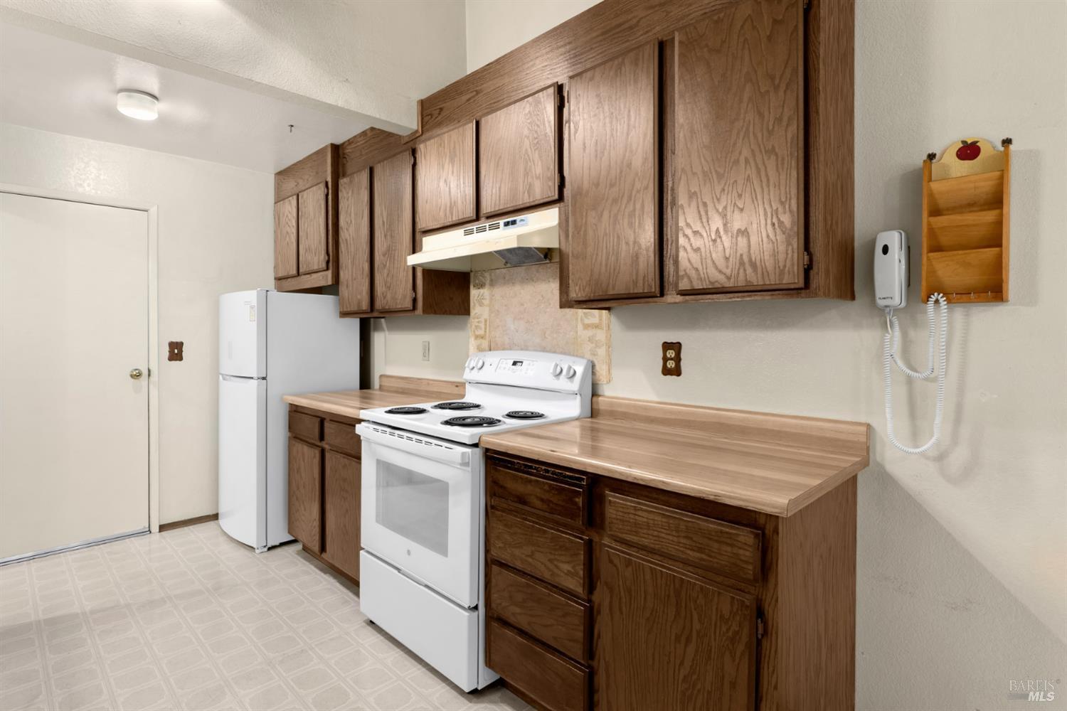 5044 Country Club Drive Rohnert Park CA 94928
