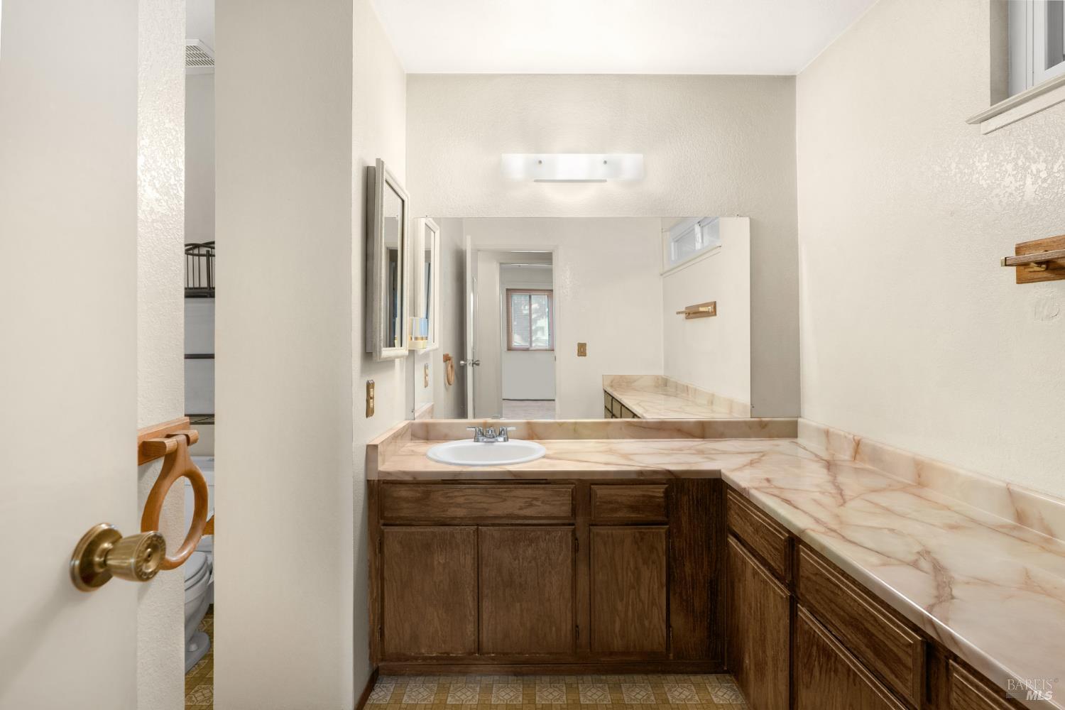 5044 Country Club Drive Rohnert Park CA 94928