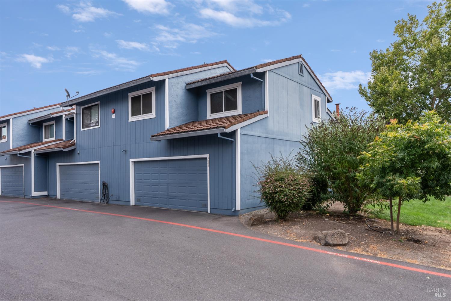 5044 Country Club Drive Rohnert Park CA 94928