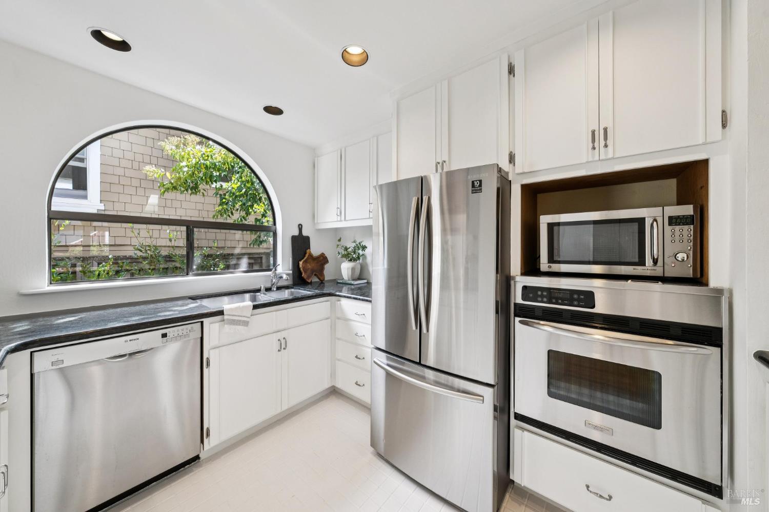 13 San Rafael Avenue San Anselmo CA 94960