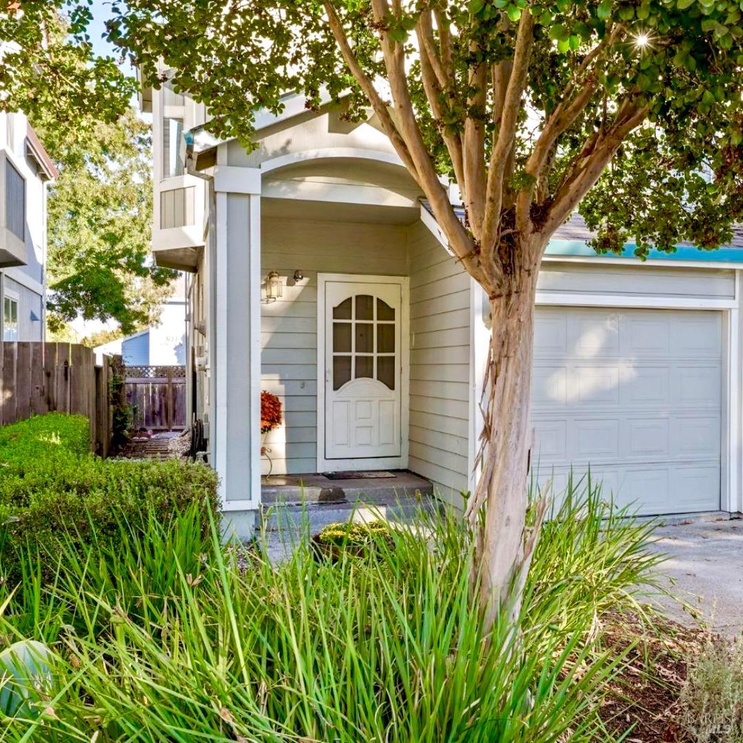 686 Santa Ana Circle Santa Rosa CA 95404