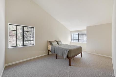 194 Pelican Lane Novato CA 94949