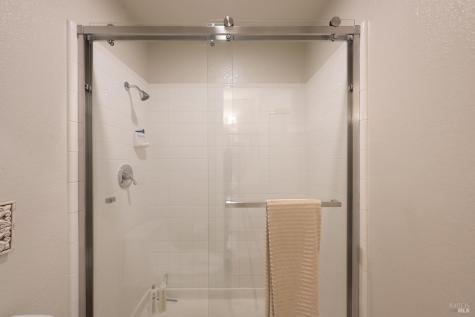 194 Pelican Lane Novato CA 94949
