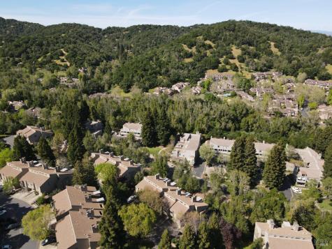 194 Pelican Lane Novato CA 94949