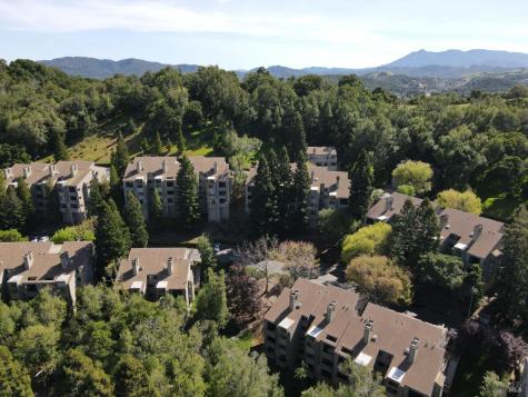 194 Pelican Lane Novato CA 94949