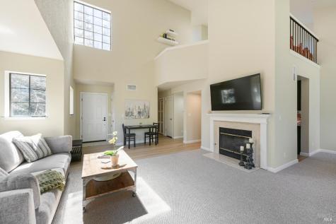 194 Pelican Lane Novato CA 94949