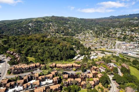 363 Headlands Court Sausalito CA 94965