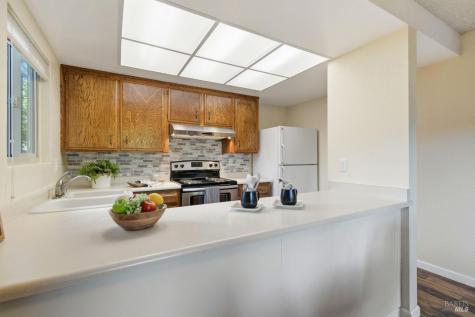 300 Los Alamos Road Santa Rosa CA 95409