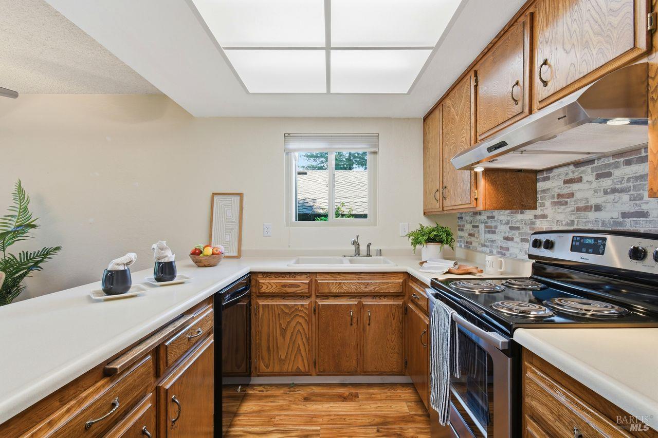 300 Los Alamos Road Santa Rosa CA 95409