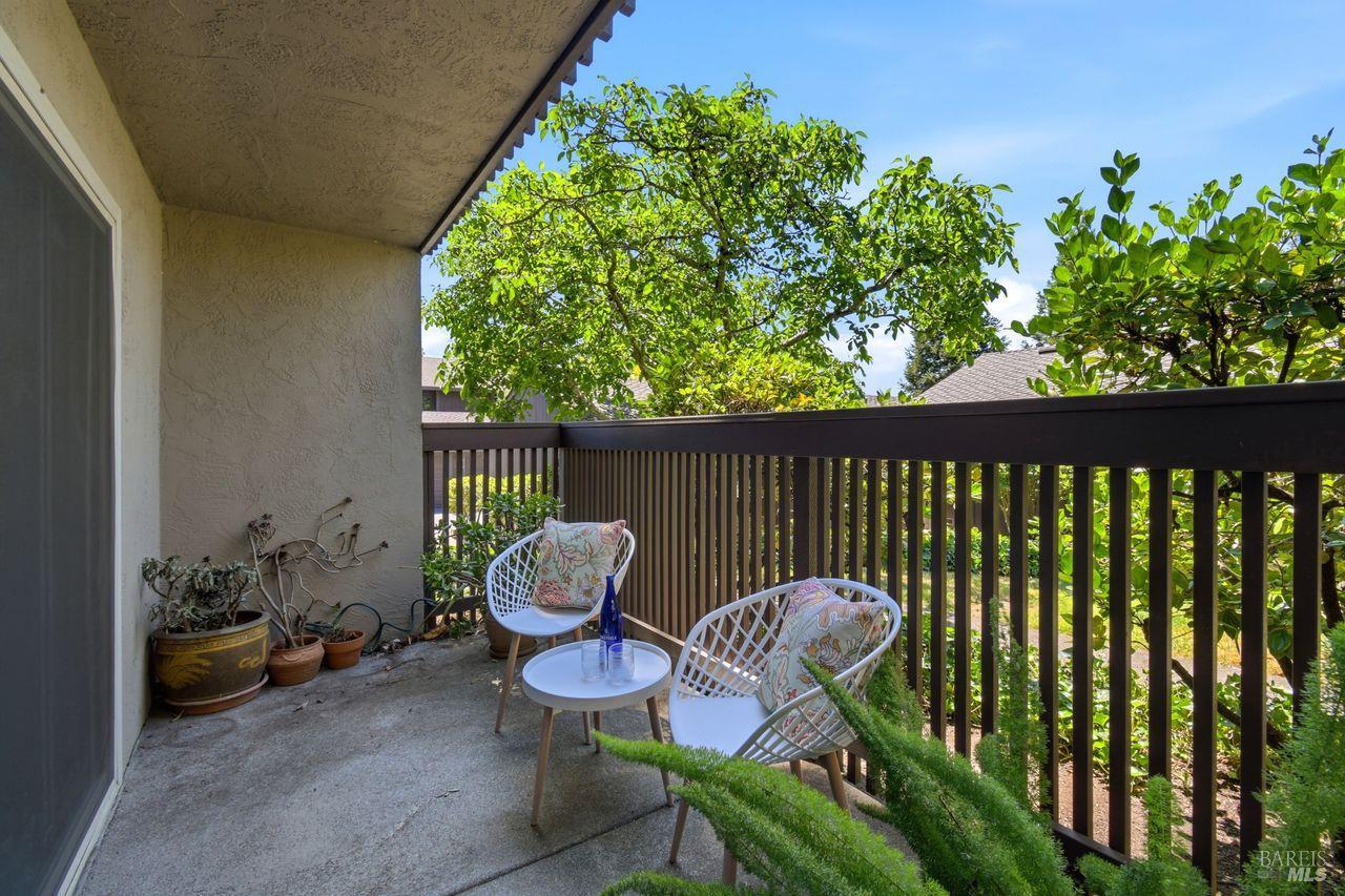 300 Los Alamos Road Santa Rosa CA 95409
